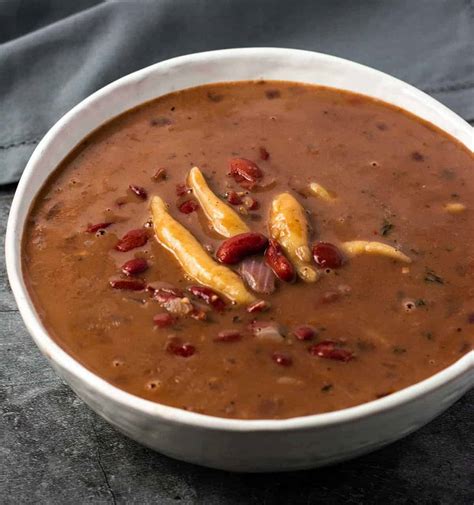 Red Peas Soup with Beef & Pig’s Tail | Large | Jamaican Jerk & BBQ ...