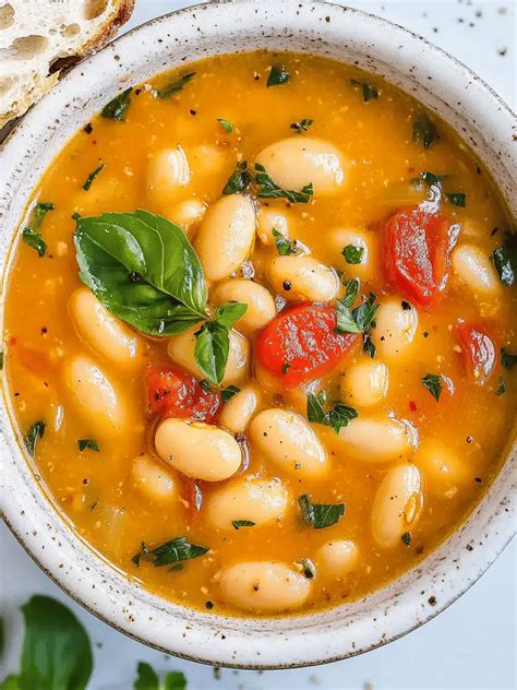 Ultimate Creamy Cannellini Bean Soup Recipe for Comfort