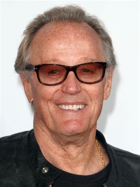 Peter Fonda : Sa biographie - AlloCiné