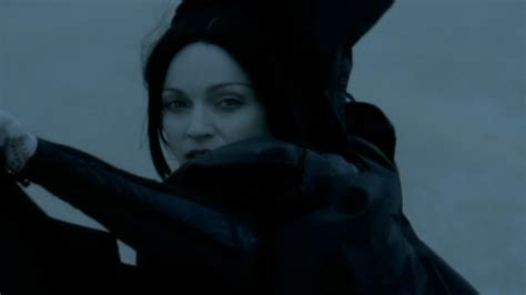 Madonna – Frozen (Official Music Video) – Downtempo-Dojo