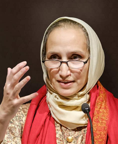 Mumbai-born Dr Tahera Qutbuddin First Indian To Win Arab World Nobel ...