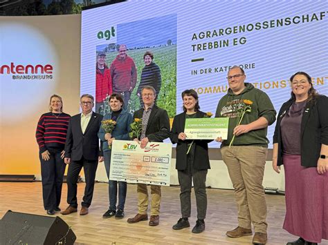 Milchpreis unter 40 Cent: Betrieb verliert 26.000 Euro jede Woche ...