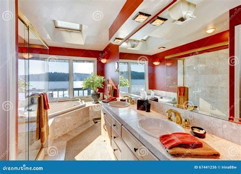 Luxury Master Bathroom