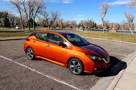 Review: 2022 Nissan Leaf continues to be the EV for the rest of us