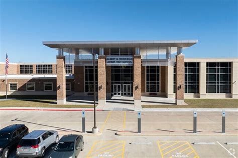 Moorhead Junior High School in Conroe, TX - Homes.com