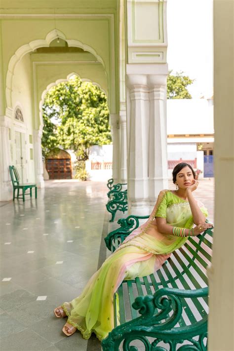 Shop Hand Embroidered Mirror Work Chiffon Saree – Geroo Jaipur