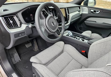 Review: 2024 Volvo XC60 Recharge AWD Ultimate Dark Theme – Savage On Wheels