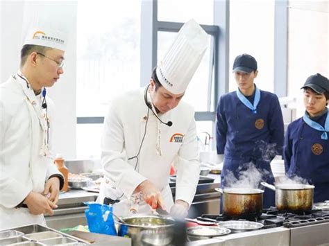 2016学厨师 培训学校哪家强？_新东方烹饪教育（上海校区）【官网】