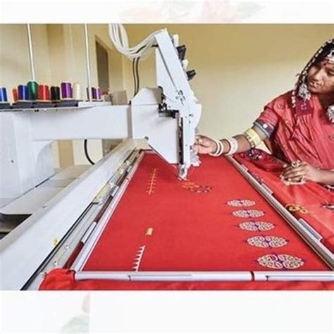 KVIC rolls out initiatives to make khadi artisans self-reliant ...