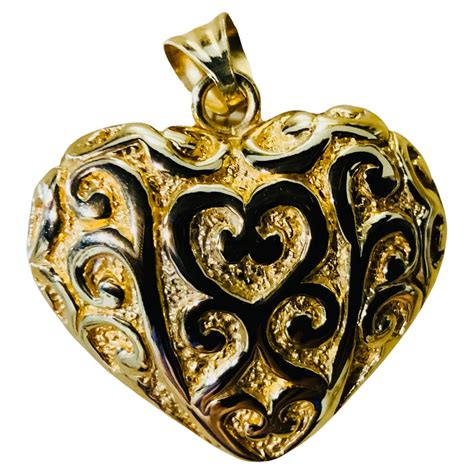 Coral Heart, 18K Yellow Gold Pendant For Sale at 1stDibs | coral ...