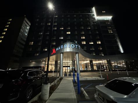 Marriott New York JFK Airport [In-Depth Hotel Review]