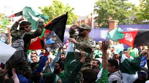 Fists and flares: Pakistan vs Afghanistan clash turns violent, fans ...