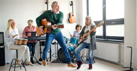 Play Musical Instruments 的图像结果