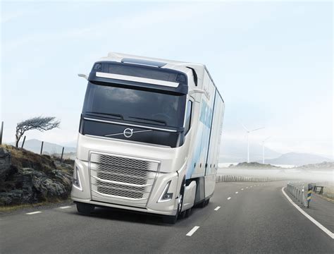 Volvo Trucks Unveils Hybrid Powertrain For Heavy-Duty Truck, It Has an ...