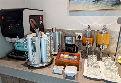 STAYEASY MAPUTO - Specialty Hotel Reviews, Photos, Rate Comparison ...