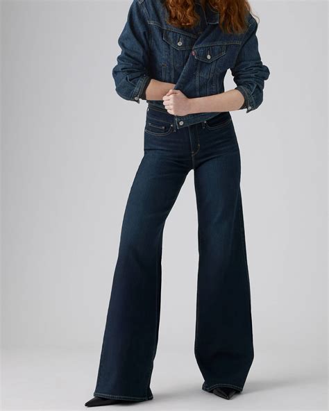 318 Shaping Wide Leg Women's Jeans - Dark Wash | Levi's® US