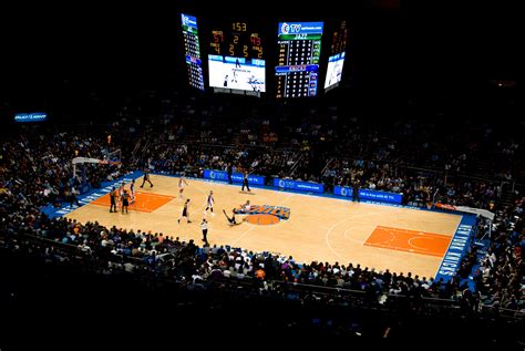 Biglietti Knicks vs Los Angeles Lakers - Hellotickets
