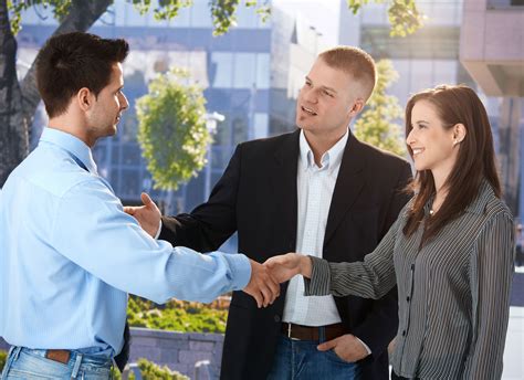 Introduce Friends 的图像结果