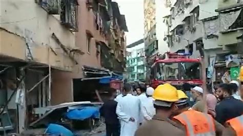 Thane News: Two Killed, Three Injured After Scrap Shop Catches Fire Due ...