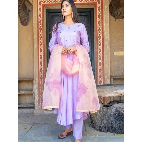 Buy Embroidered Kurtas For Women Online | LBB