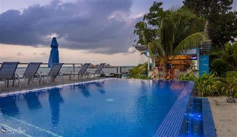 Le Nautique Luxury Waterfront Hotel - Kleines Hotel - Aussenbereich ...