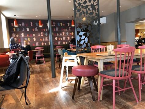 Plenty of other coffee shops to use in wadebridge - Reviews, Photos ...
