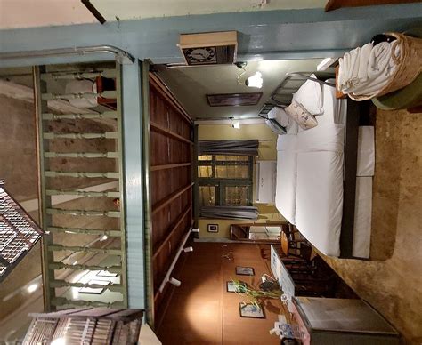 LIVE LOCAL (Bangkok) - Hostel Reviews, Photos, Rate Comparison ...