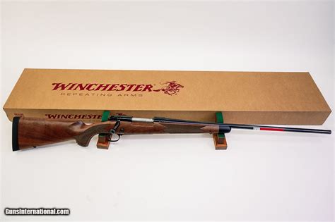 WINCHESTER MODEL 70 .300 WIN MAG