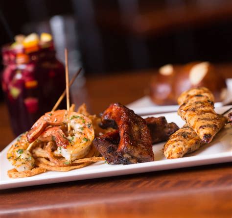 Where to Eat In Indianapolis - Weber Grill Restaurant