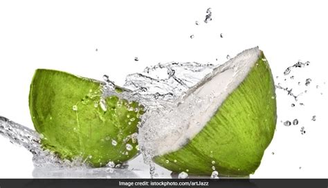 Drinks For Acid Reflux: एसिड रिफ्लक्स की वजह से छाती और पेट में होती है ...