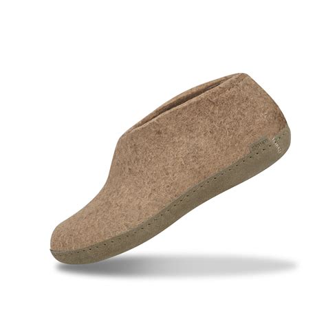 Shoe with leather sole - Sand – glerups.com