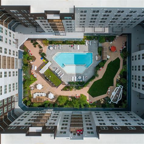 Juniper - Merriweather District