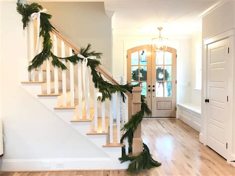 The 23 Best Faux Garlands For Christmas 2023 | Christmas wreaths with ...