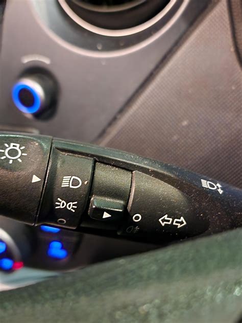 (Help) I10 2018 front fog light symbol on the dash : r/Hyundai