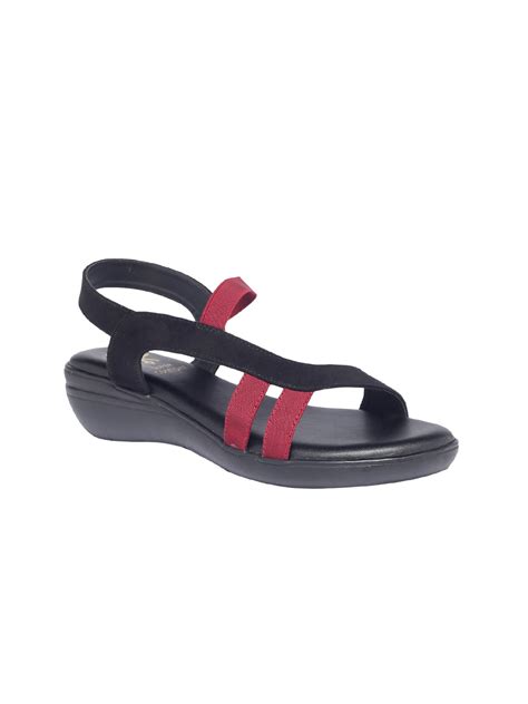 Joelle Black Wedges – Monrow Shoes