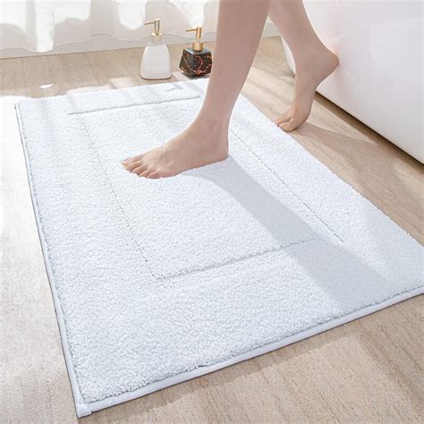Amazon.com: DEXI Bathroom Rug Mat, Ultra Absorbent Soft Bath Rug ...