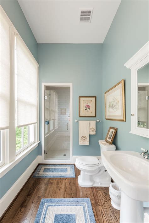 Small Apartment Bathroom Color Ideas