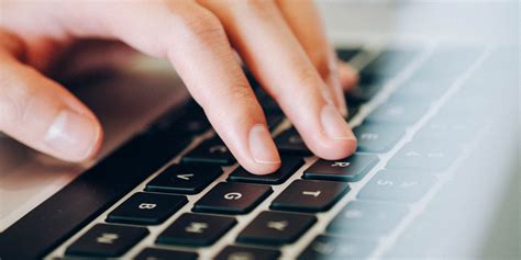 Computer Data Entry 的图像结果