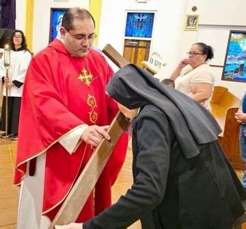 Click here to go to this photo