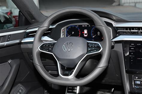 2017 Volkswagen CC Review & Ratings | Edmunds