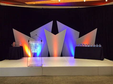 Conference Stage Design 的图像结果