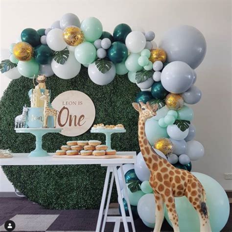 Custom green and grey balloon garland (3m) - $300 – The Pretty Balloon ...