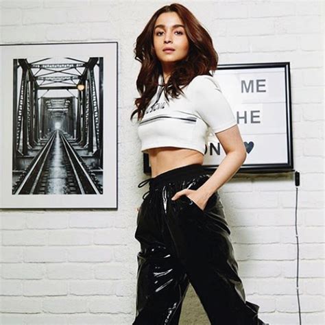 30 videos and pictures that take you inside Alia Bhatt's quirky home in ...