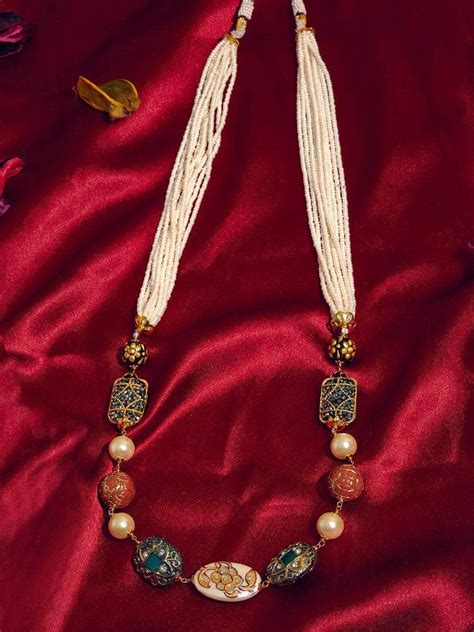Buy Victorian And Cheed Bead Haar For Men Online - Ishhaara