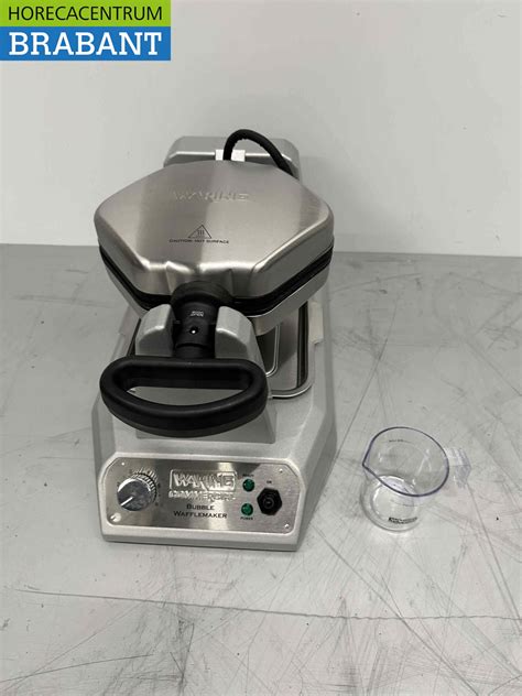Waring Bubble Waffle Iron Waffles 230V Catering - Catering Center Brabant%