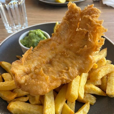 QUAYSIDE RESTAURANT & FISH BAR, Gourdon - Menu, Prices & Restaurant ...