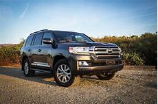 toyota land cruiser comfort 2018 toyota land cruiser one week review automobile magazine toyota land cruiser comfort 2018 toyota land cruiser one week review automobile magazine