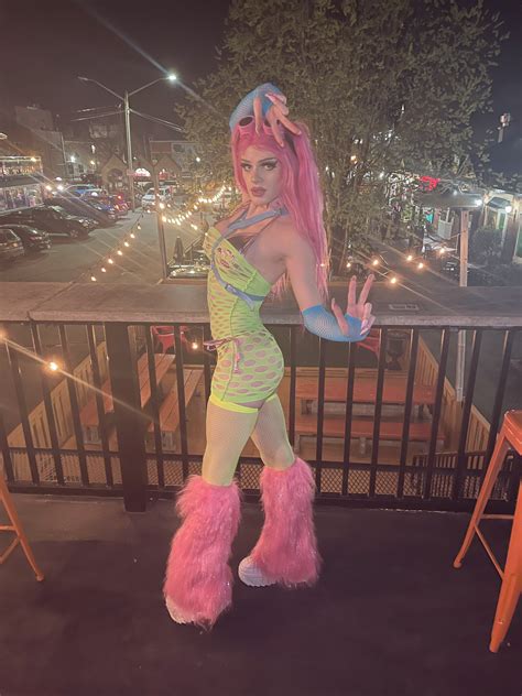 TW Pornstars - Angellica Good 0.2% OF💕. Twitter. I love shocking the ...