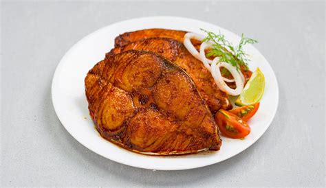 5 Dishes That Are Absolute Must-Haves At The Iconic Vinayak Family ...