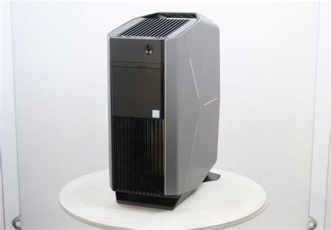 Alienware Core R8 的图像结果